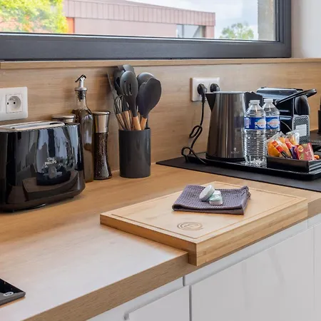 La Palmeraie - Strasbourg - Suite Elegante & Terrasse - Parking Gratuit Διαμέρισμα