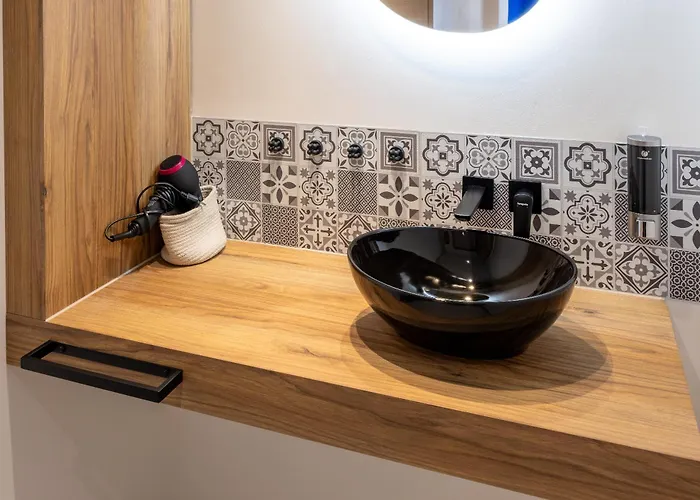 La Palmeraie - Strasbourg - Suite Elegante & Terrasse - Parking Gratuit Διαμέρισμα *